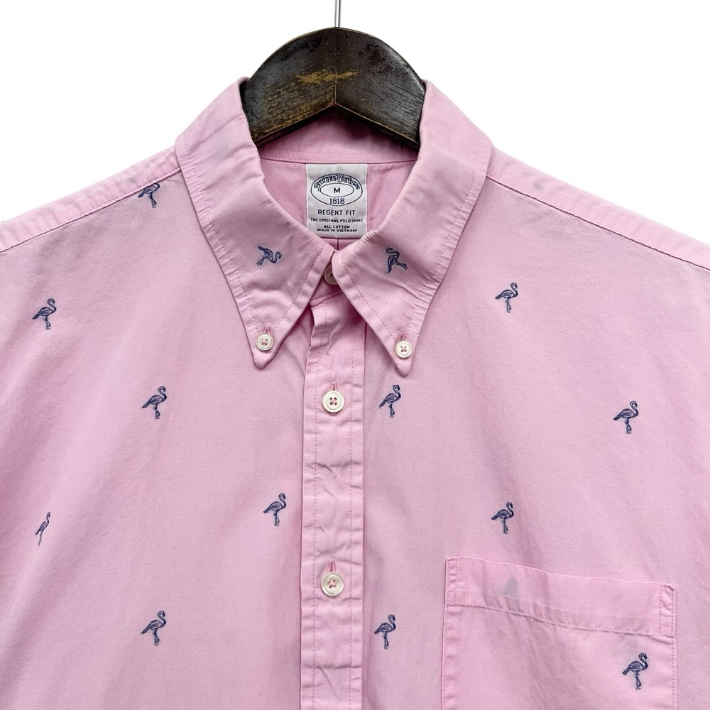 Brooks Brothers Men's Size Medium Regent Fit Pink Button Down Flamingo S/S Shirt